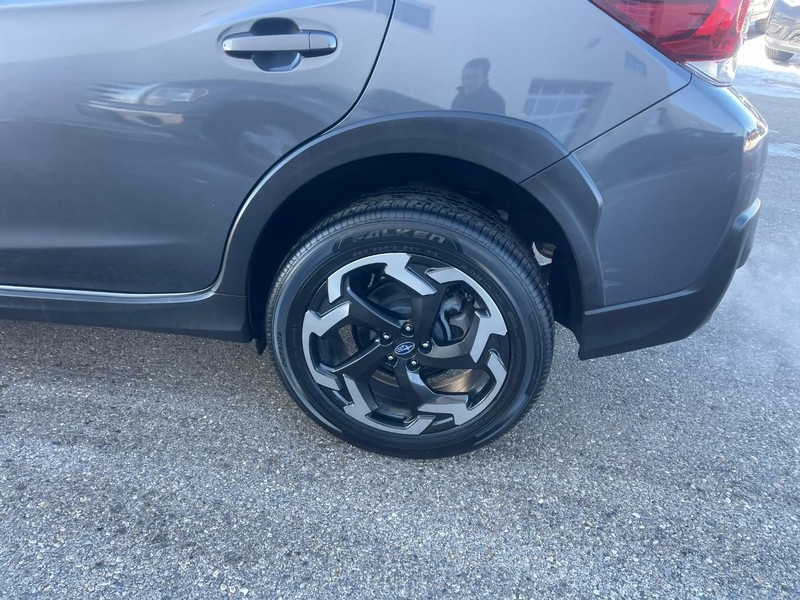 Subaru Crosstrek Vehicle Image 05