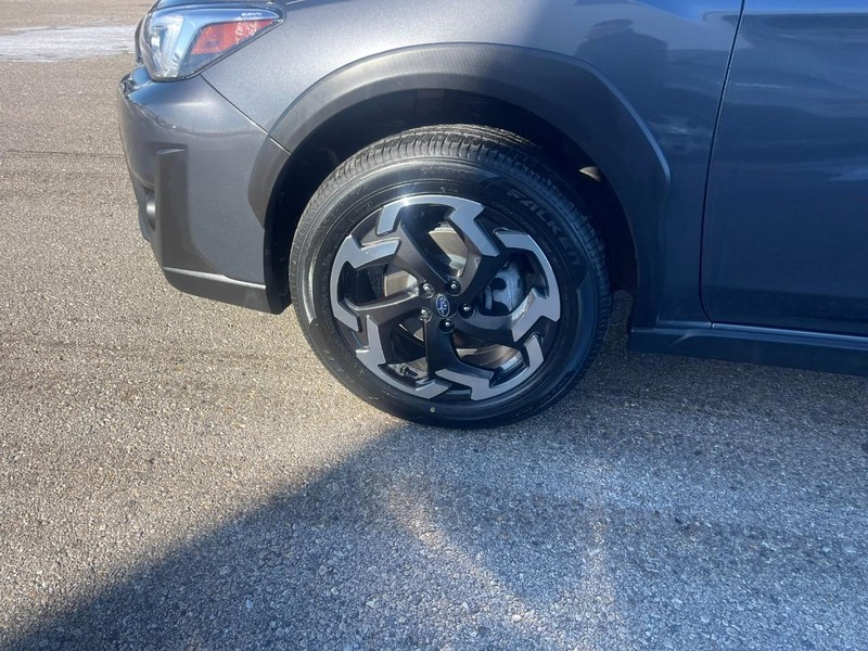 Subaru Crosstrek Vehicle Image 06