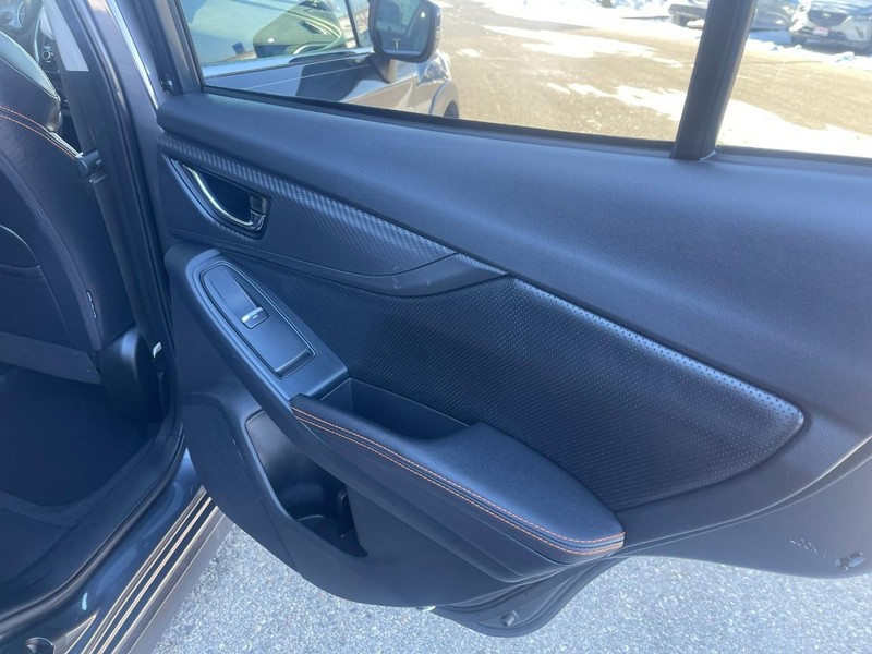 Subaru Crosstrek Vehicle Image 15