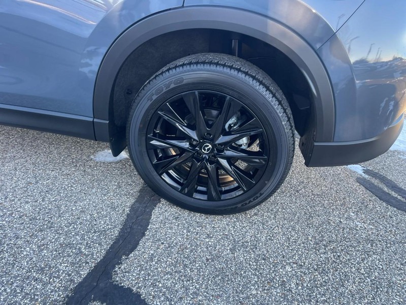 Mazda CX-5 Vehicle Image 05