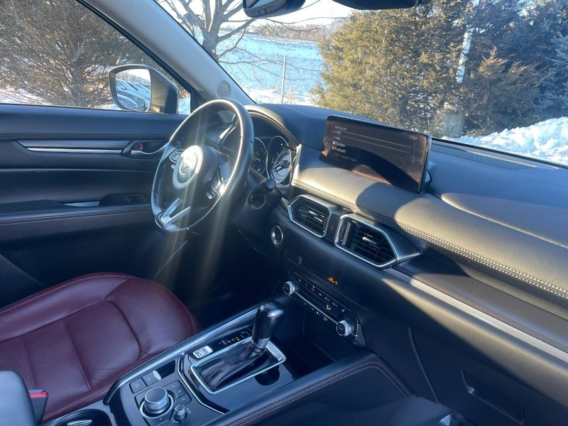 Mazda CX-5 Vehicle Image 09