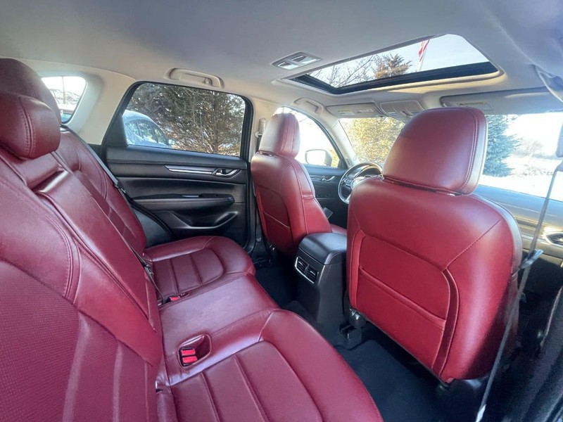 Mazda CX-5 Vehicle Image 15