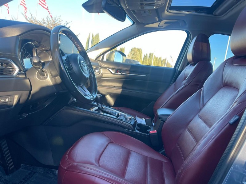 Mazda CX-5 Vehicle Image 21