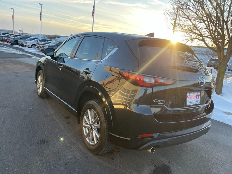 Mazda CX-5 Vehicle Image 04