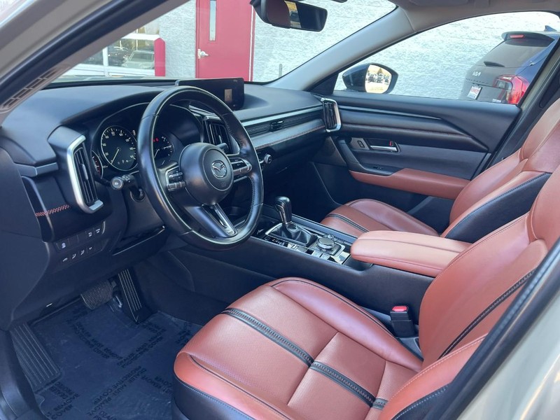 Mazda CX-50 Vehicle Image 21