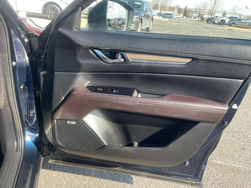 Mazda CX-5 Vehicle Image 13
