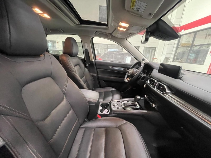 Mazda CX-5 Vehicle Image 04