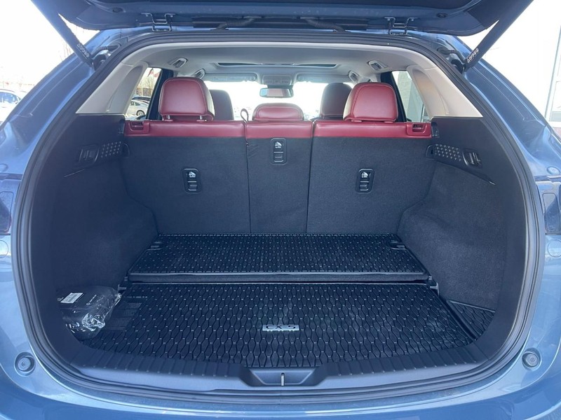 Mazda CX-5 Vehicle Image 11