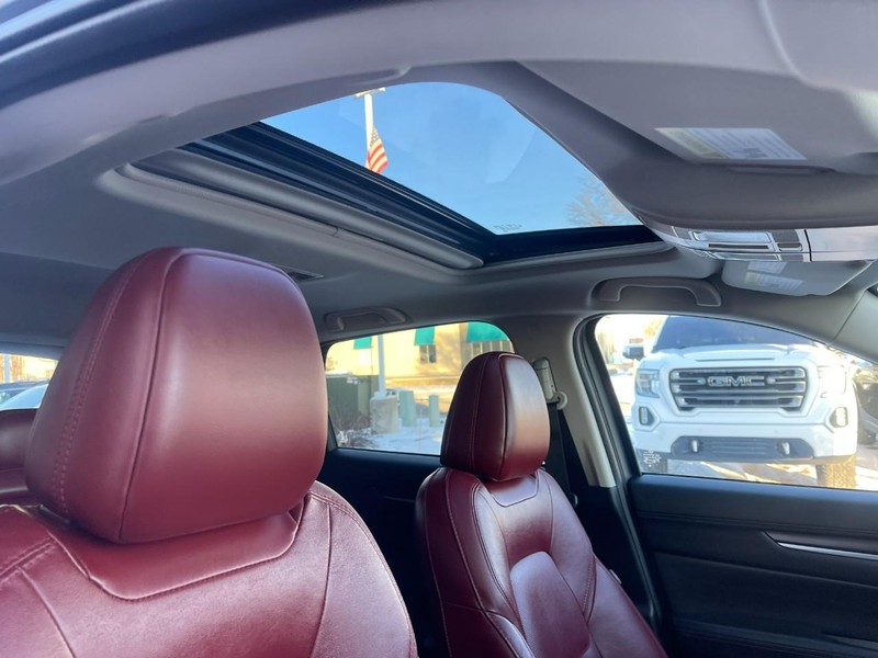 Mazda CX-5 Vehicle Image 15