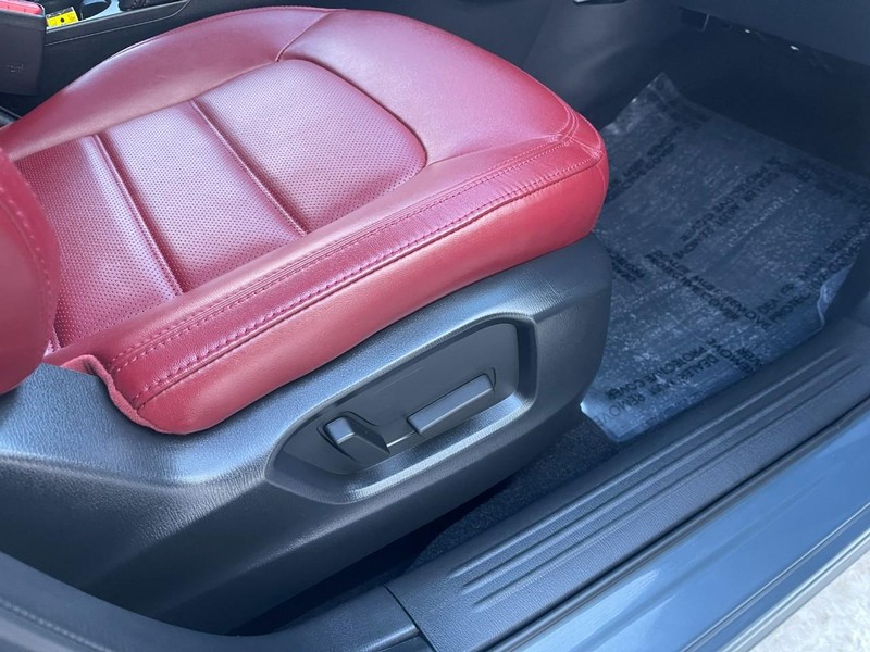 Mazda CX-5 Vehicle Image 17