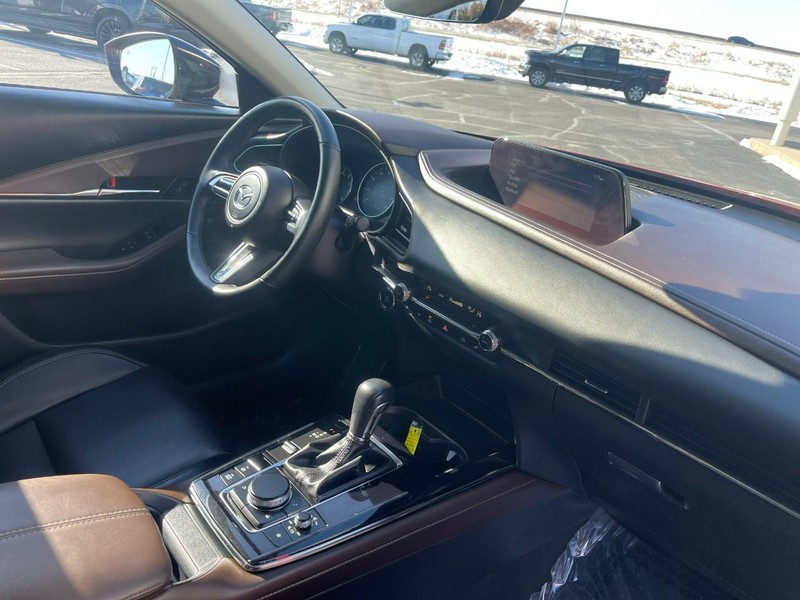 Mazda CX-30 Vehicle Image 09