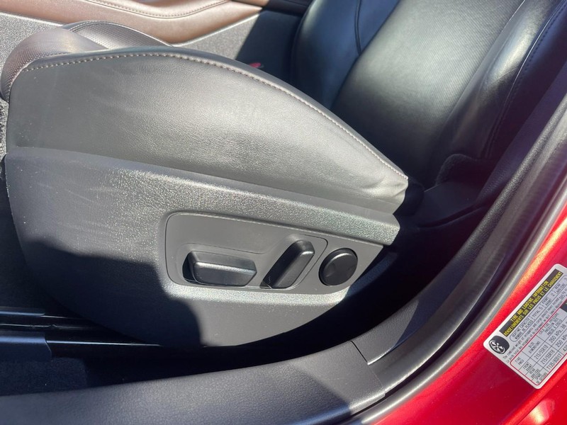 Mazda CX-30 Vehicle Image 22