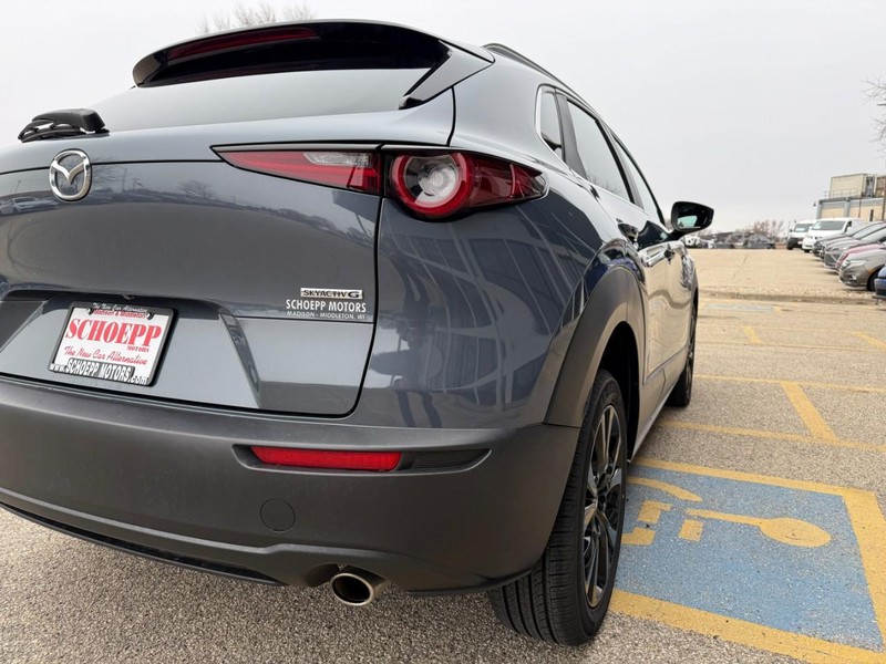 Mazda CX-30 Vehicle Image 11