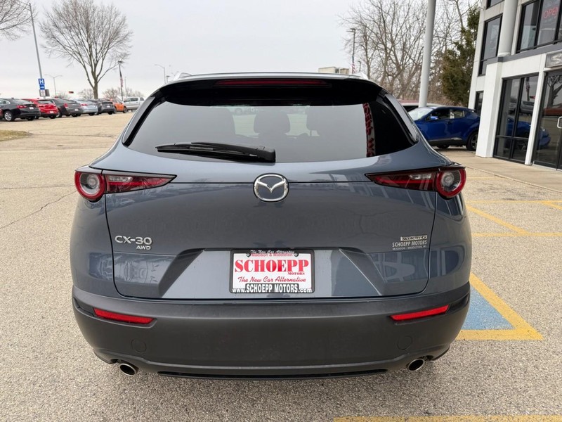 Mazda CX-30 Vehicle Image 12