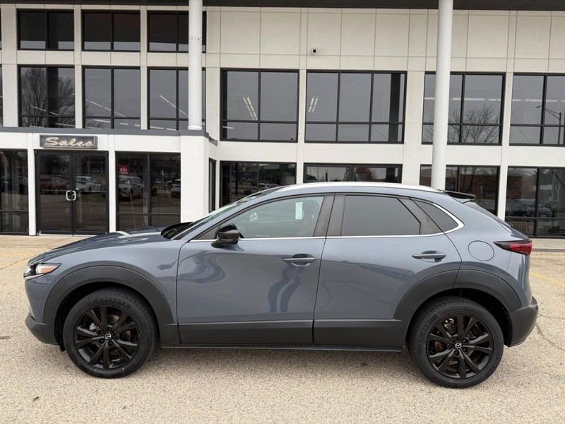 Mazda CX-30 Vehicle Image 16