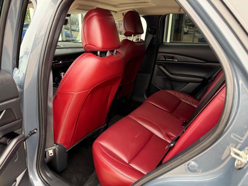 Mazda CX-30 Vehicle Image 20