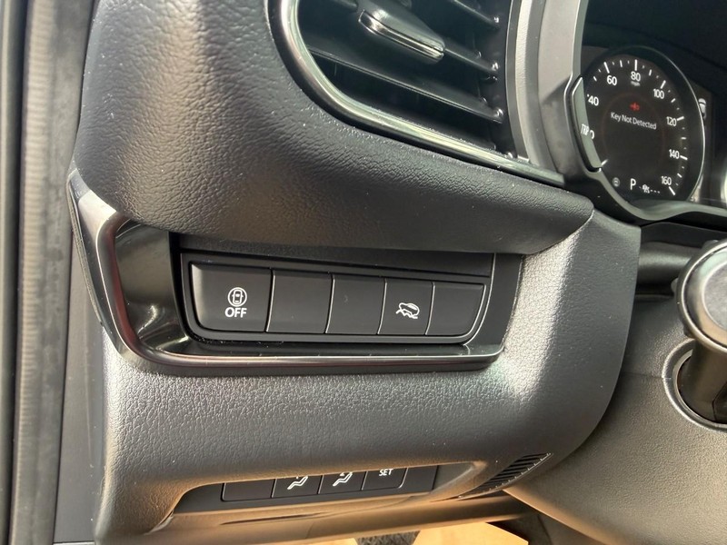 Mazda CX-30 Vehicle Image 28