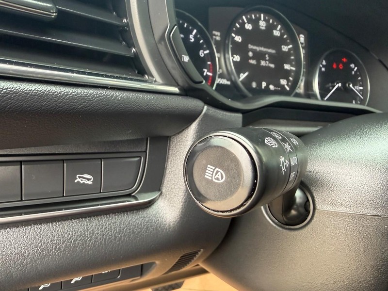 Mazda CX-30 Vehicle Image 29