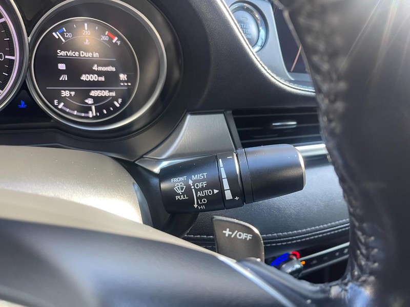 Mazda MAZDA6 Vehicle Image 26