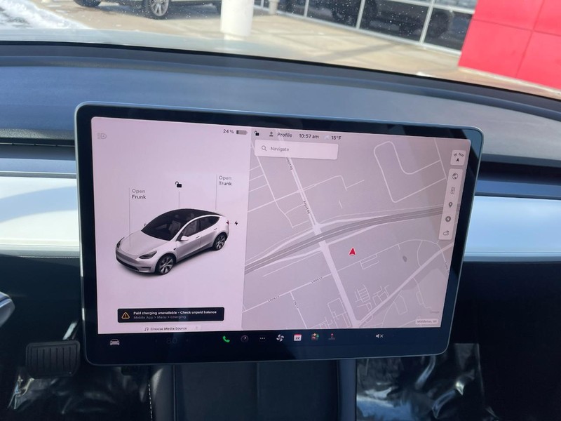 Tesla Model Y Vehicle Image 22