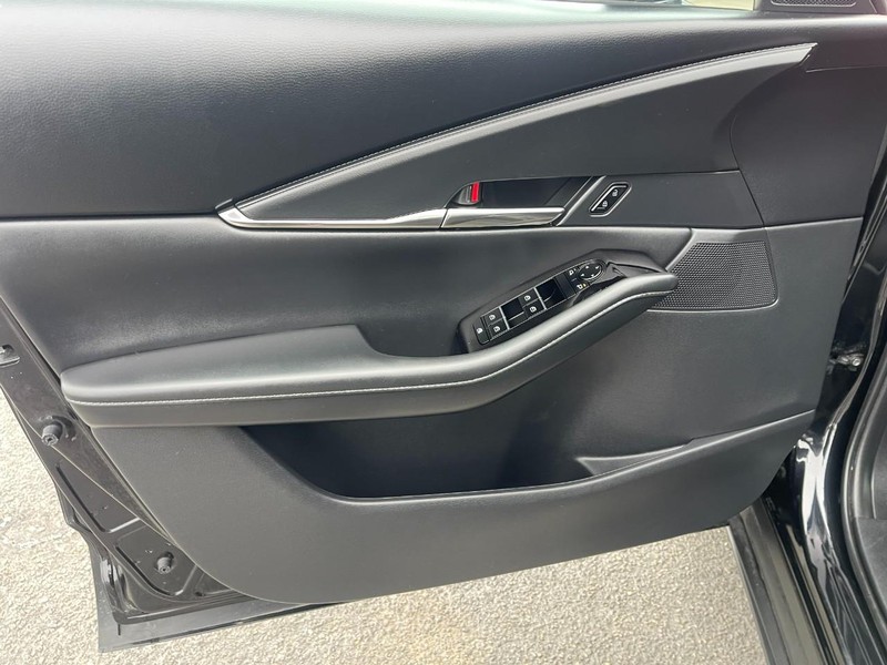 Mazda CX-30 Vehicle Image 22