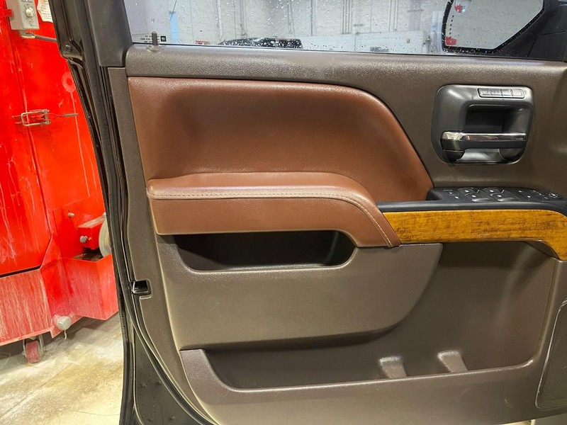 Chevrolet Silverado 1500 Vehicle Image 14