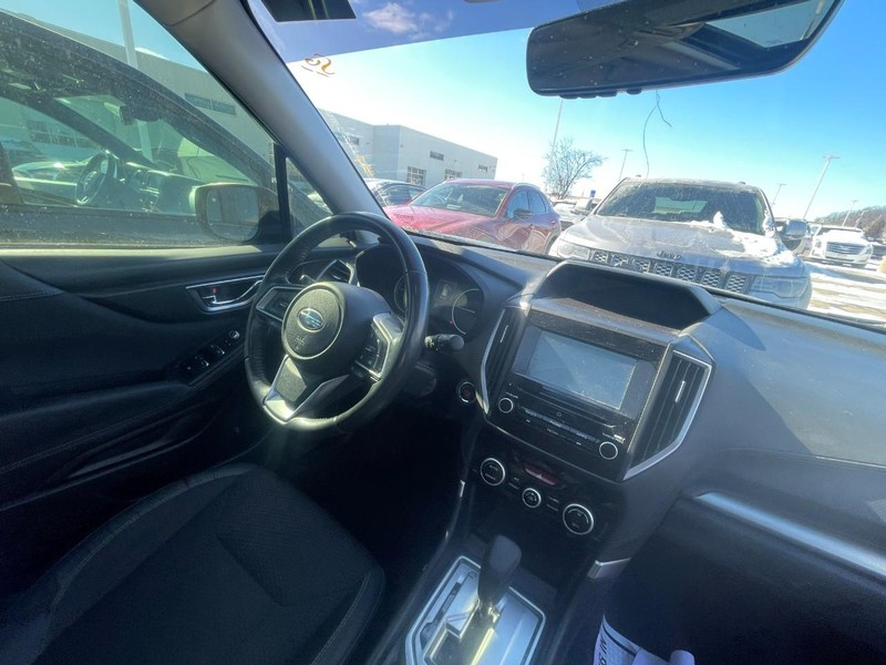 Subaru Forester Vehicle Image 05