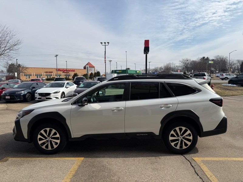 Subaru Outback Vehicle Image 08