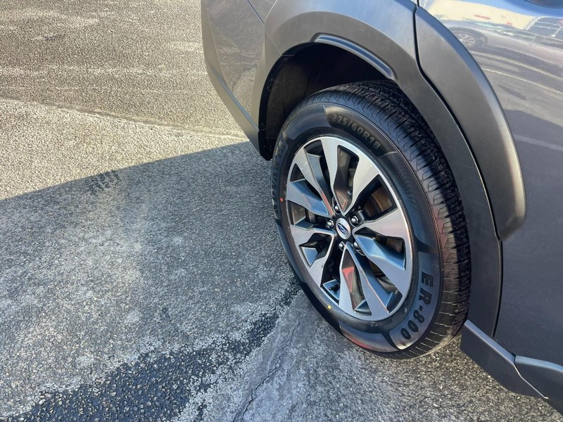 Subaru Outback Vehicle Image 08