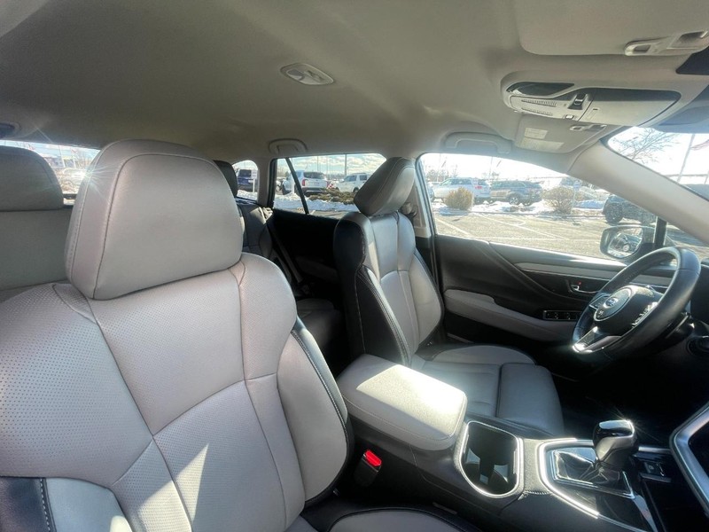 Subaru Outback Vehicle Image 10