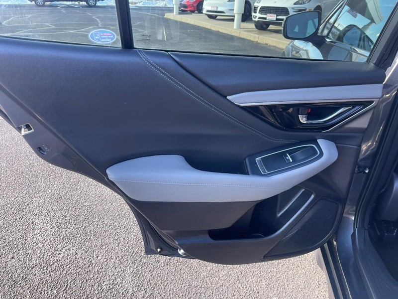 Subaru Outback Vehicle Image 20