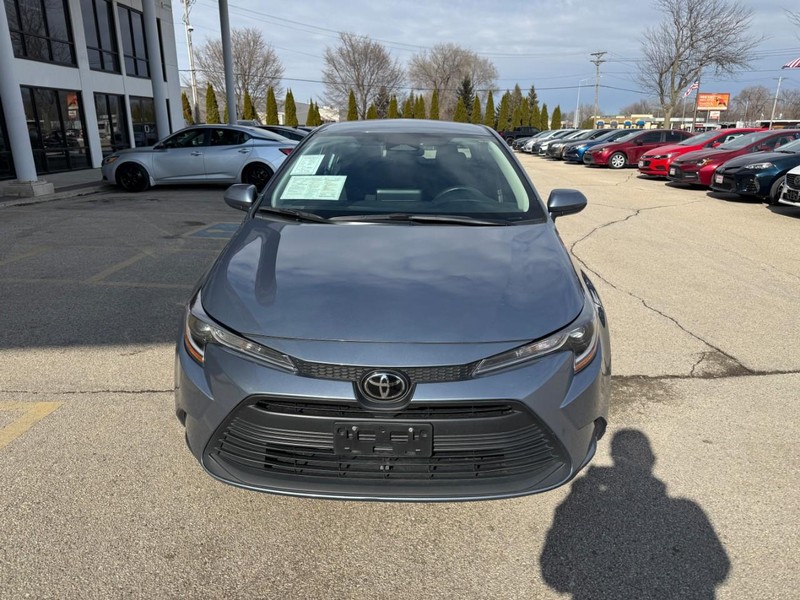 Toyota Corolla Vehicle Image 02