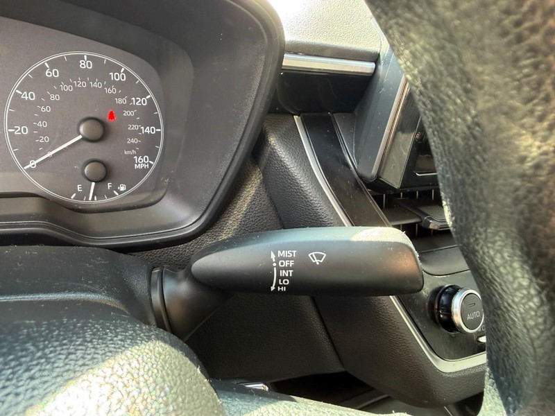 Toyota Corolla Vehicle Image 21