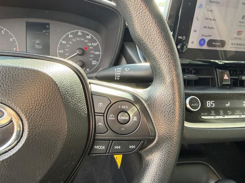 Toyota Corolla Vehicle Image 22