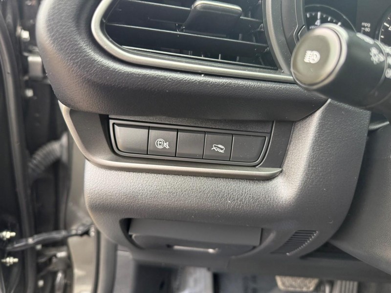 Mazda CX-30 Vehicle Image 19