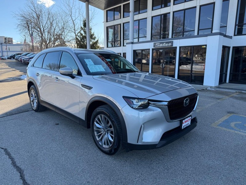 Mazda CX-90 Vehicle Image 03