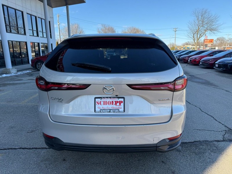 Mazda CX-90 Vehicle Image 06