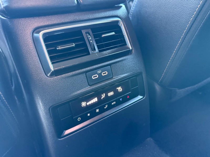 Mazda CX-90 Vehicle Image 13