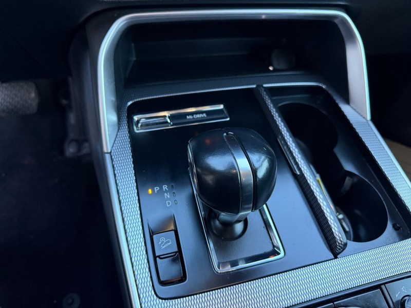 Mazda CX-90 Vehicle Image 32