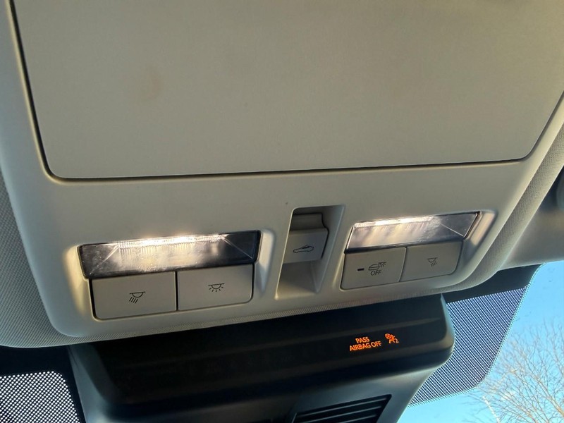 Mazda CX-90 Vehicle Image 35