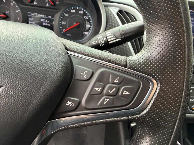 Chevrolet Malibu Vehicle Image 22