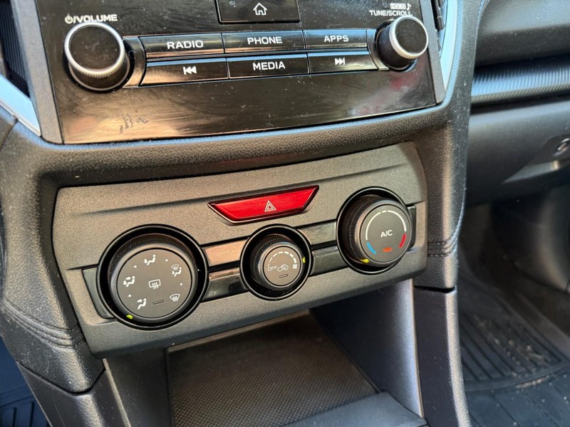 Subaru Impreza Vehicle Image 26