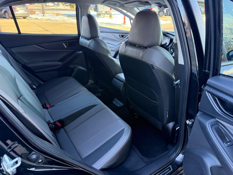 Subaru Crosstrek Vehicle Image 15