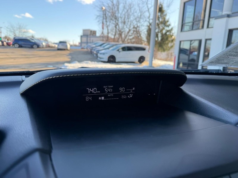 Subaru Crosstrek Vehicle Image 25