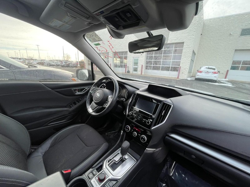 Subaru Forester Vehicle Image 05