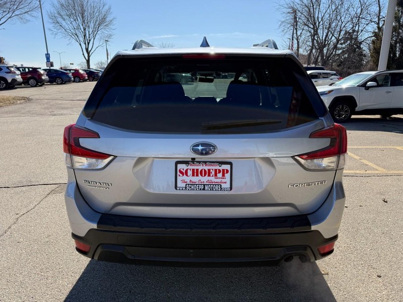 Subaru Forester Vehicle Image 06