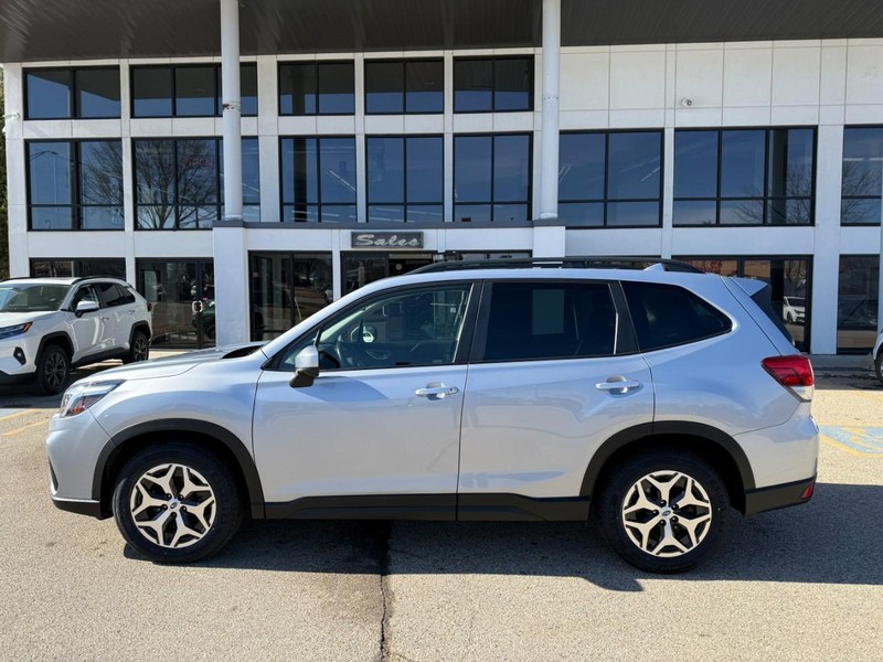 Subaru Forester Vehicle Image 08