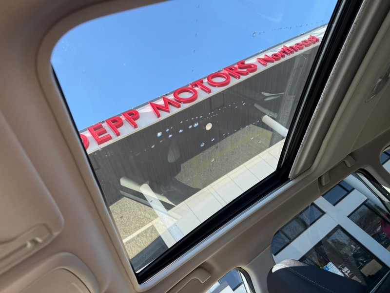 Subaru Forester Vehicle Image 33