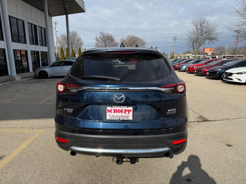 Mazda CX-9 Vehicle Image 06