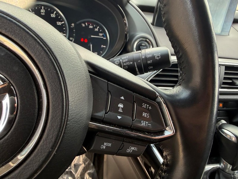 Mazda CX-9 Vehicle Image 26